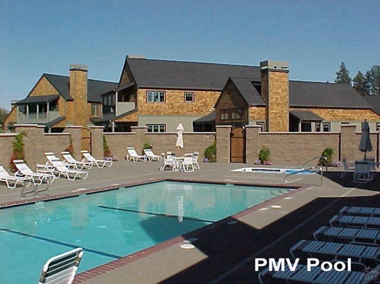 Pine Meadow Vill - Residential