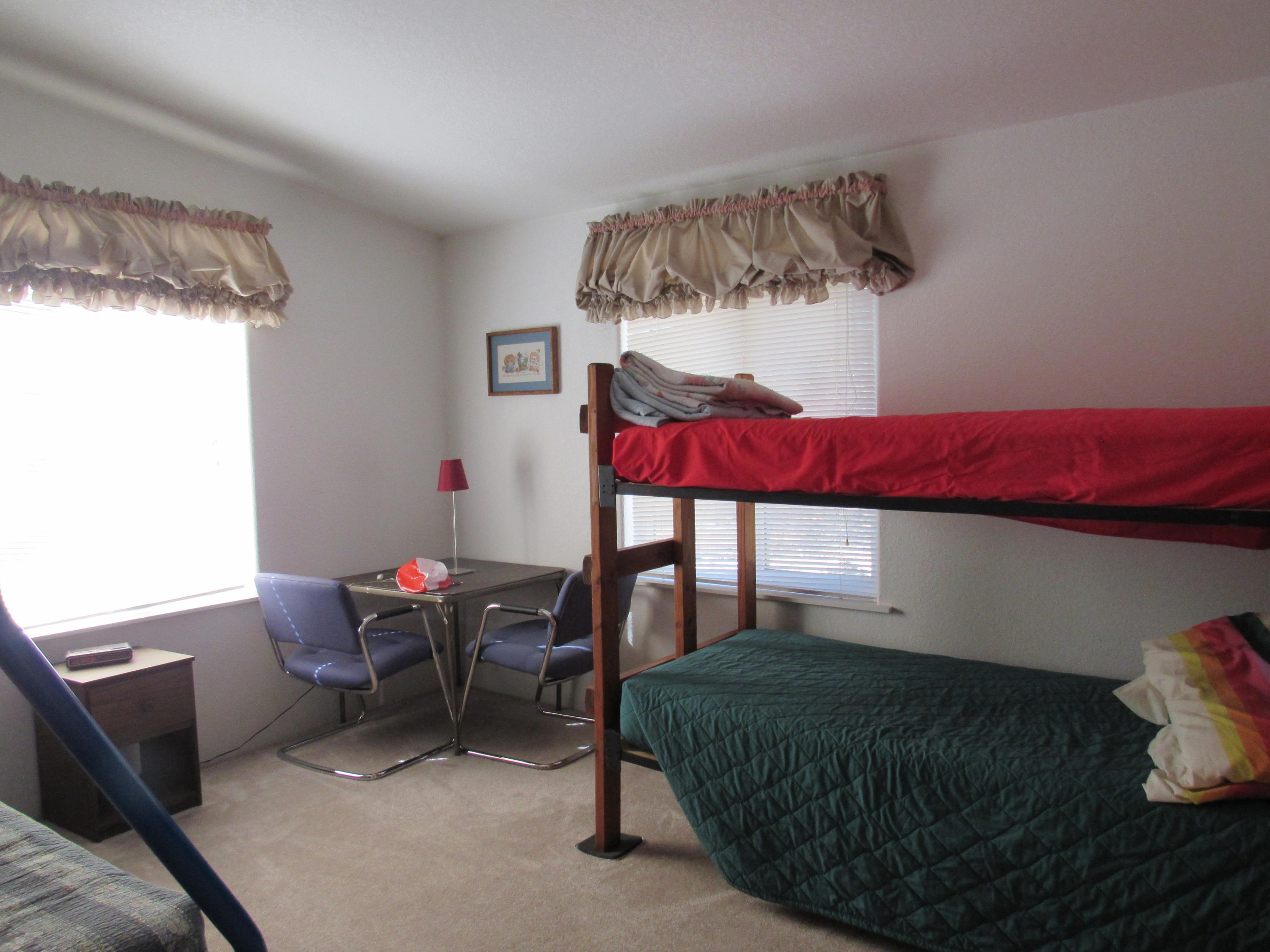 Desc Rvr Hmst Rimrk - Residential