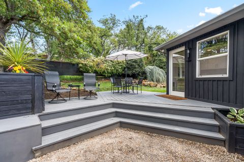 Tiny photo for 524 N Berkeley Way, Medford, OR 97504 (MLS # 220219527)