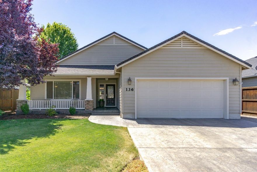 This Beautiful home is in the Glenwood Estates and part of the highly sought-after Eagle Point Golf Community. This home has been well cared for and is very clean. Vaulted ceilings in the Living room and Kitchen, with tall 9' ceilings through the rest of the home and Coffered towered ceiling in the large Master bedroom. This home boasts of a Chef's Kitchen, Large Living room, and recently installed Engineered Hardwood floors and a New stamped concrete back patio. Other features include mature landscaping, granite countertops, Hardwood cabinets, and so much more. This home will not disappoint!