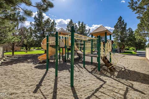 Tiny photo for 10504 Bitterbrush Court, Redmond, OR 97756 (MLS # 220226974)