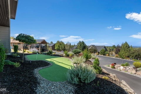 Tiny photo for 10504 Bitterbrush Court, Redmond, OR 97756 (MLS # 220226974)