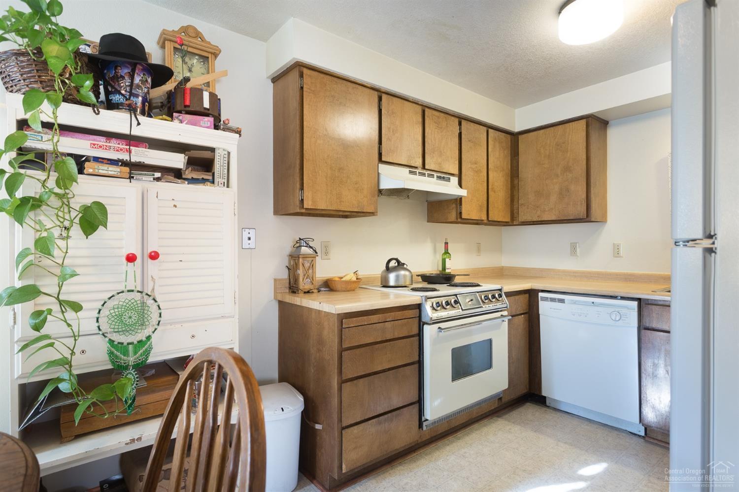 Winchester Arms - Residential Income