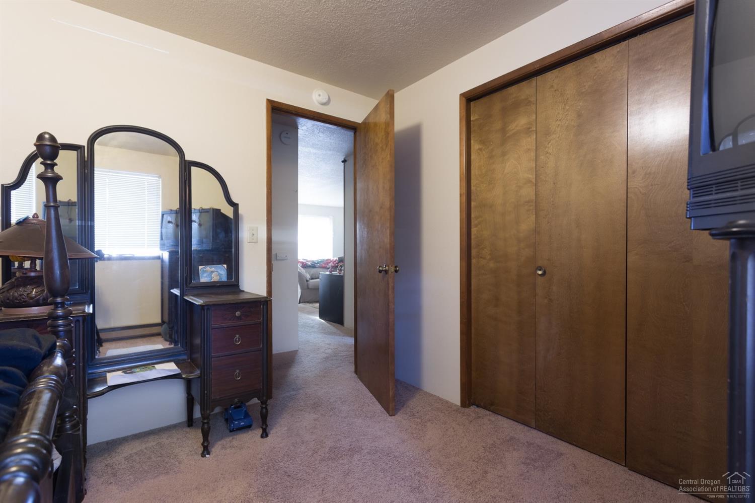 Winchester Arms - Residential Income