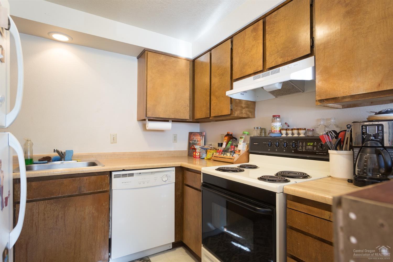 Winchester Arms - Residential Income