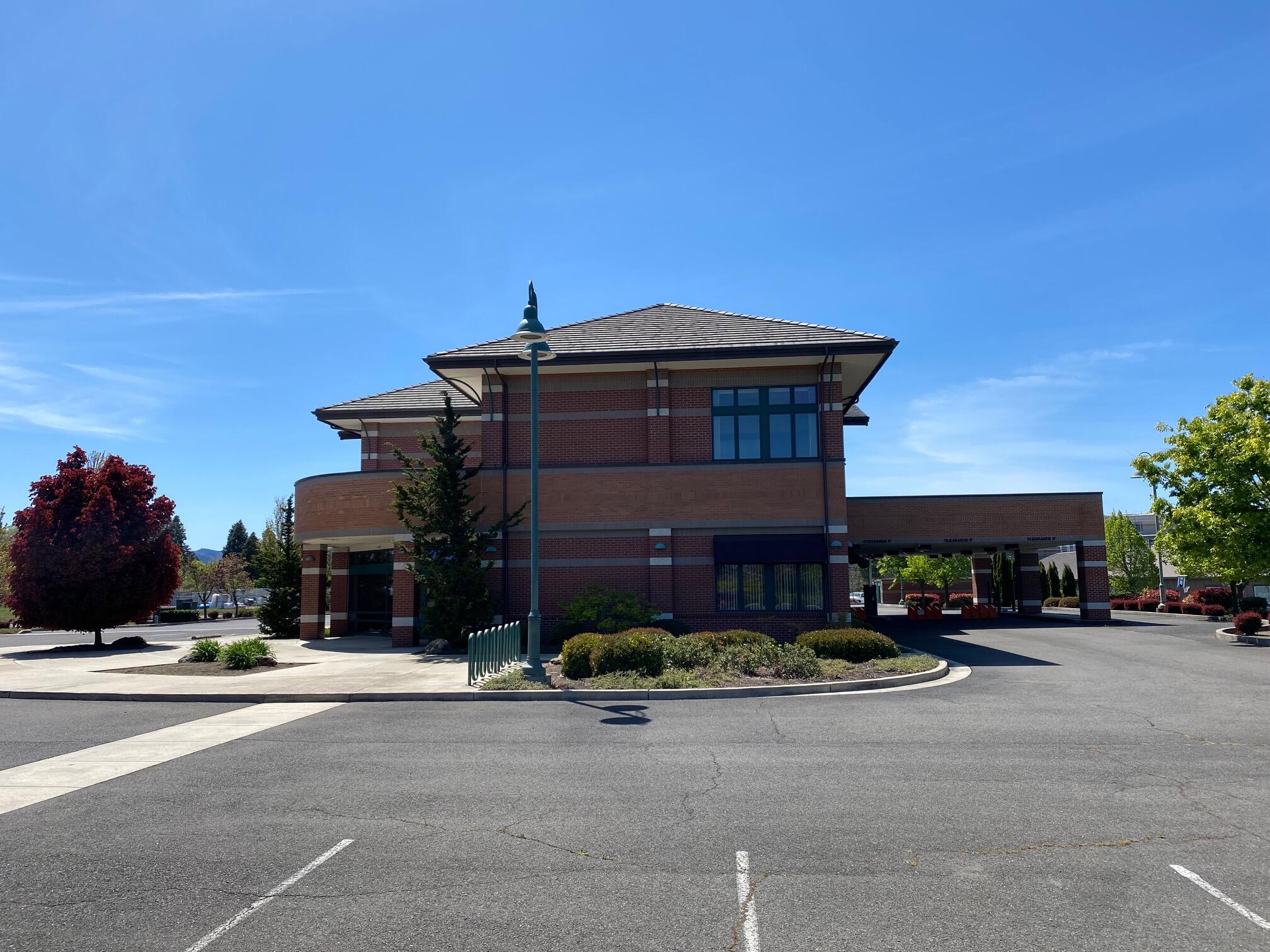 Navigators Landing - Commercial Sale