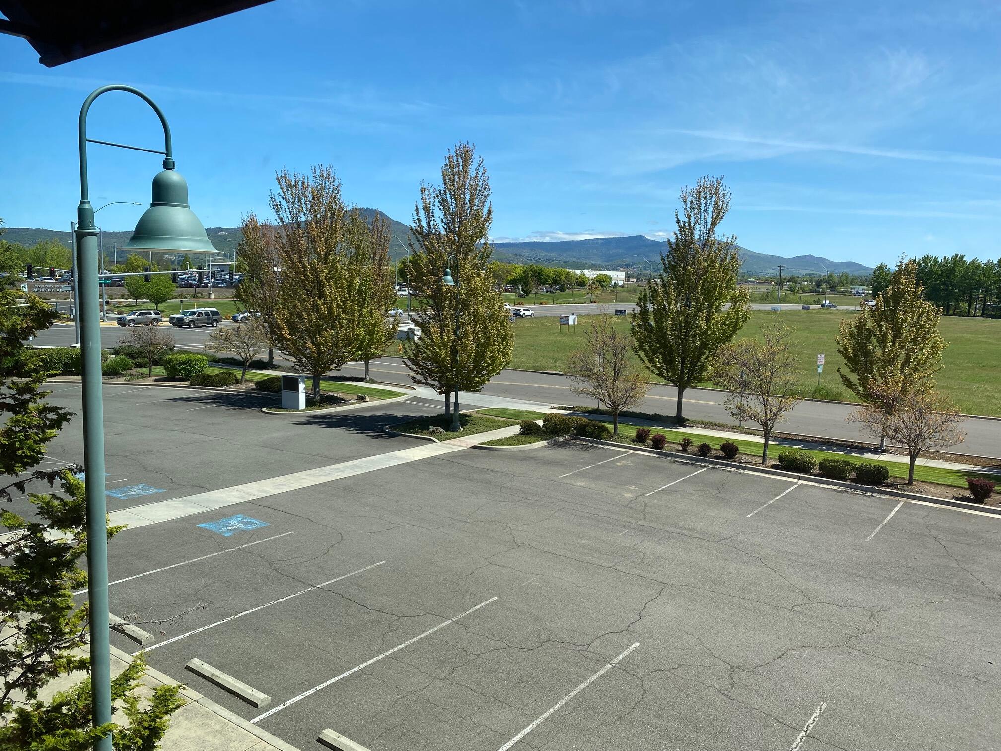 Navigators Landing - Commercial Sale