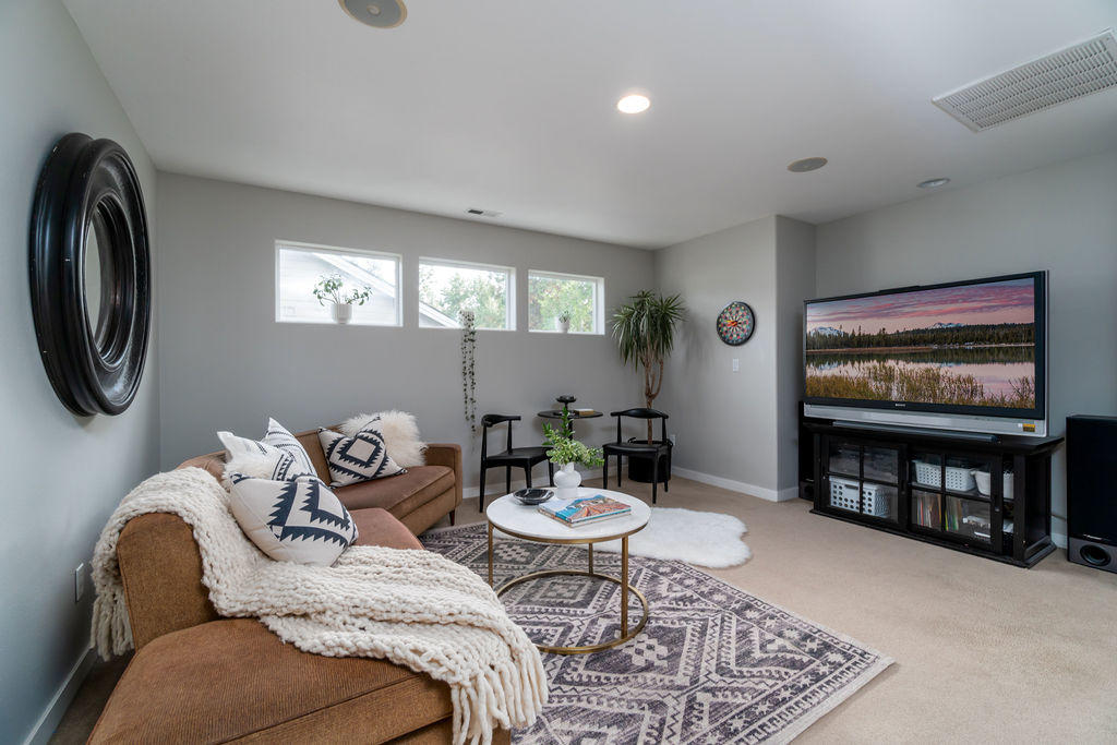 River Canyon Estates - Residential