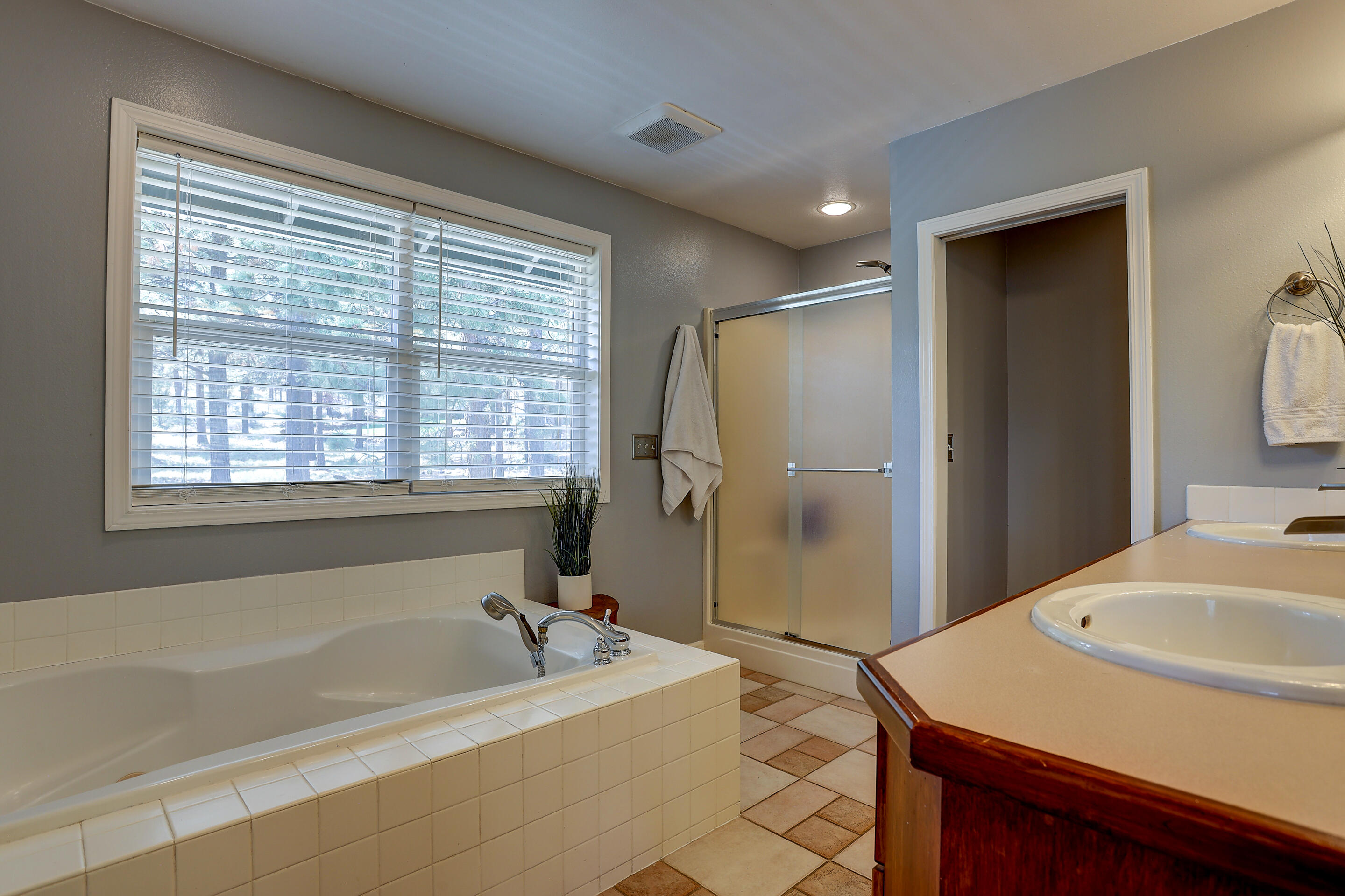 Awbrey Butte - Residential