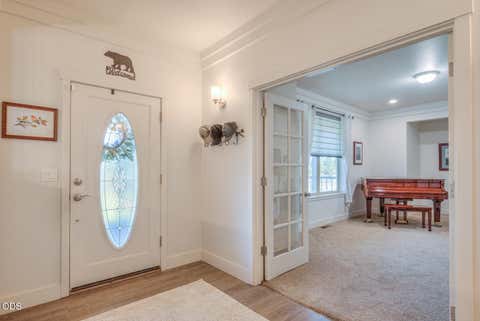 Tiny photo for 60900 Jennings Road, Bend, OR 97702 (MLS # 220223149)