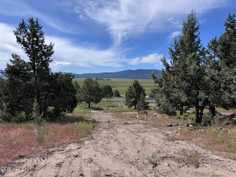 Tiny photo for Drews Road #27, Sprague River, OR 97639 (MLS # 220230041)