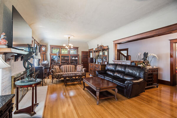746 NW 6TH Street