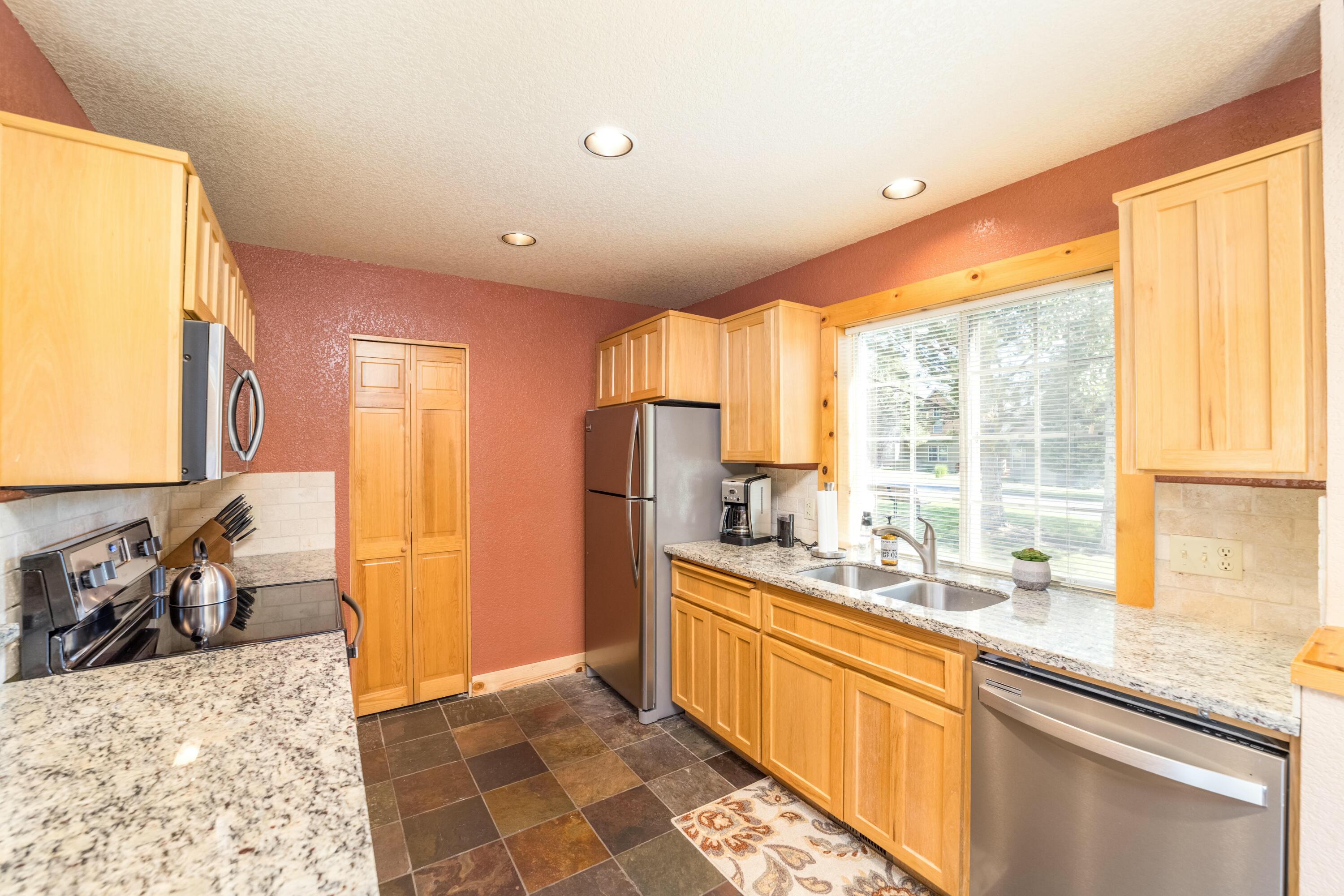 Eagle Crest - Residential