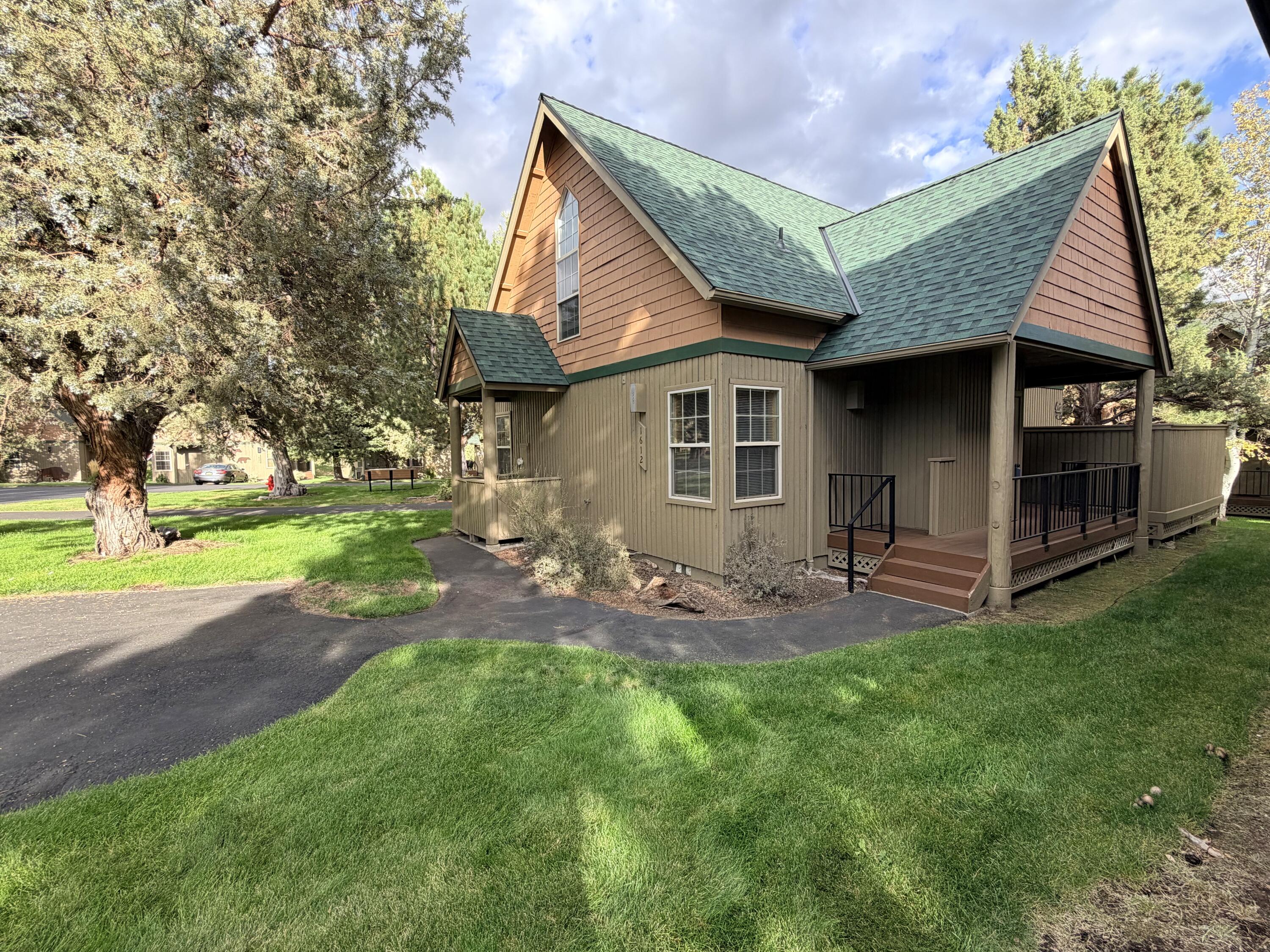 Eagle Crest - Residential