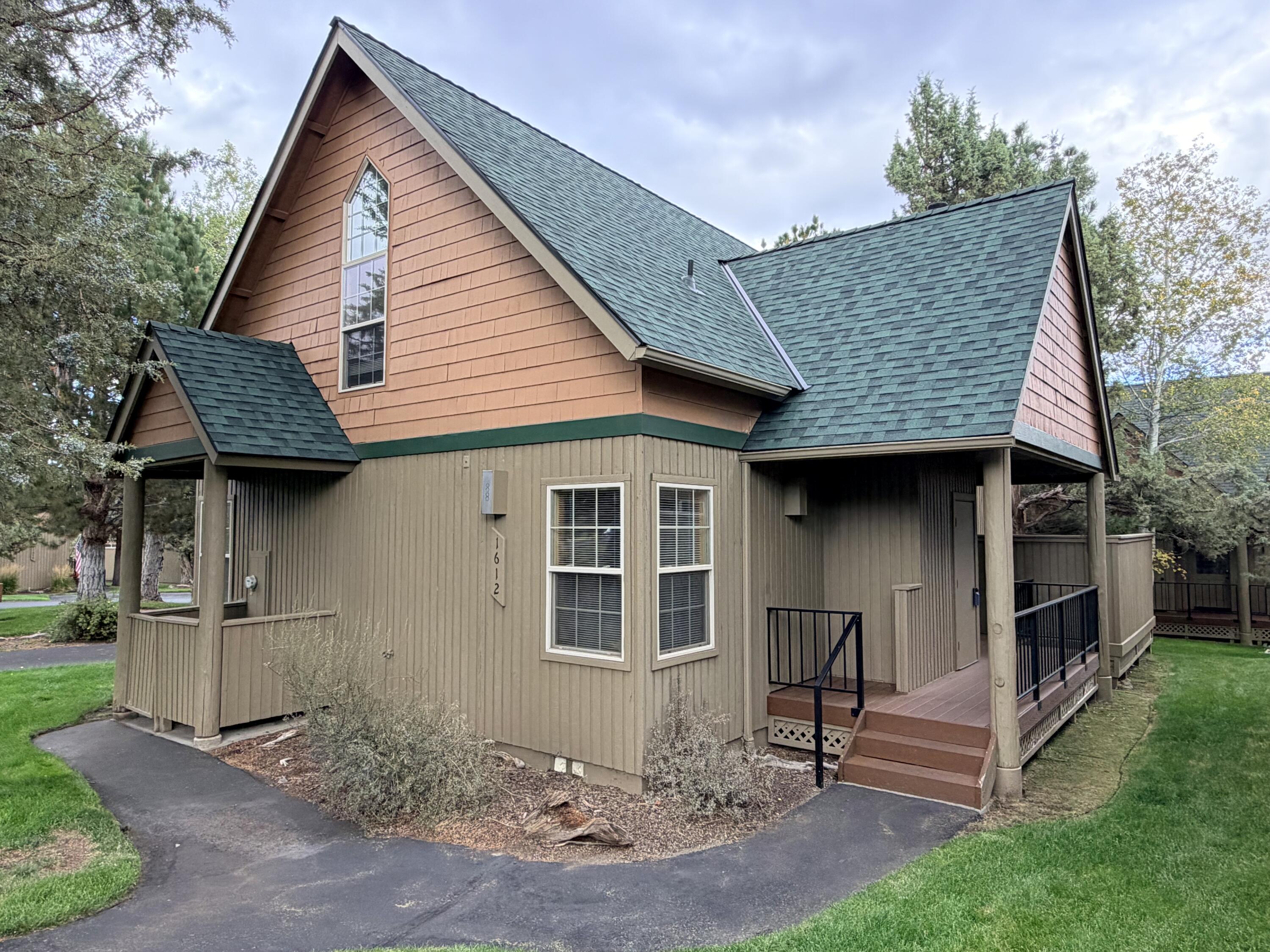 Eagle Crest - Residential