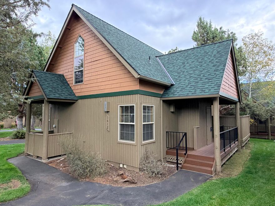 Nestled in the picturesque Eagle Crest Resort, this charming 3-bedroom, 2-bathroom chalet offers a cozy, cabin-like feel. With large windows that invite natural light, the open living space is both bright and welcoming. The upstairs loft provides additional room, perfect for an at home office or as a versatile bonus space. The spacious back deck, complete with a hot tub, is ideal for entertaining or unwinding in peaceful surroundings. The home received a new roof just last week! Fully furnished and ready to enjoy, this chalet is perfect as a primary residence, vacation home, or rental property.  Eagle Crest Resort offers world-class amenities, including three golf courses, sports centers, gyms, pools, and more, making it an ideal retreat for any lifestyle.