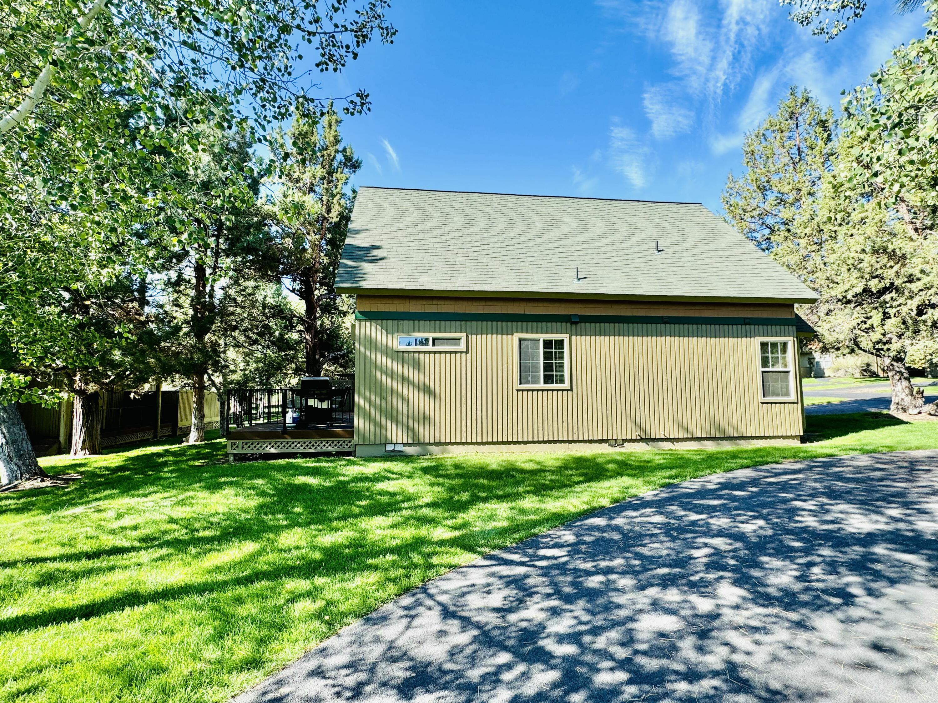 1612 Prairie Falcon Drive