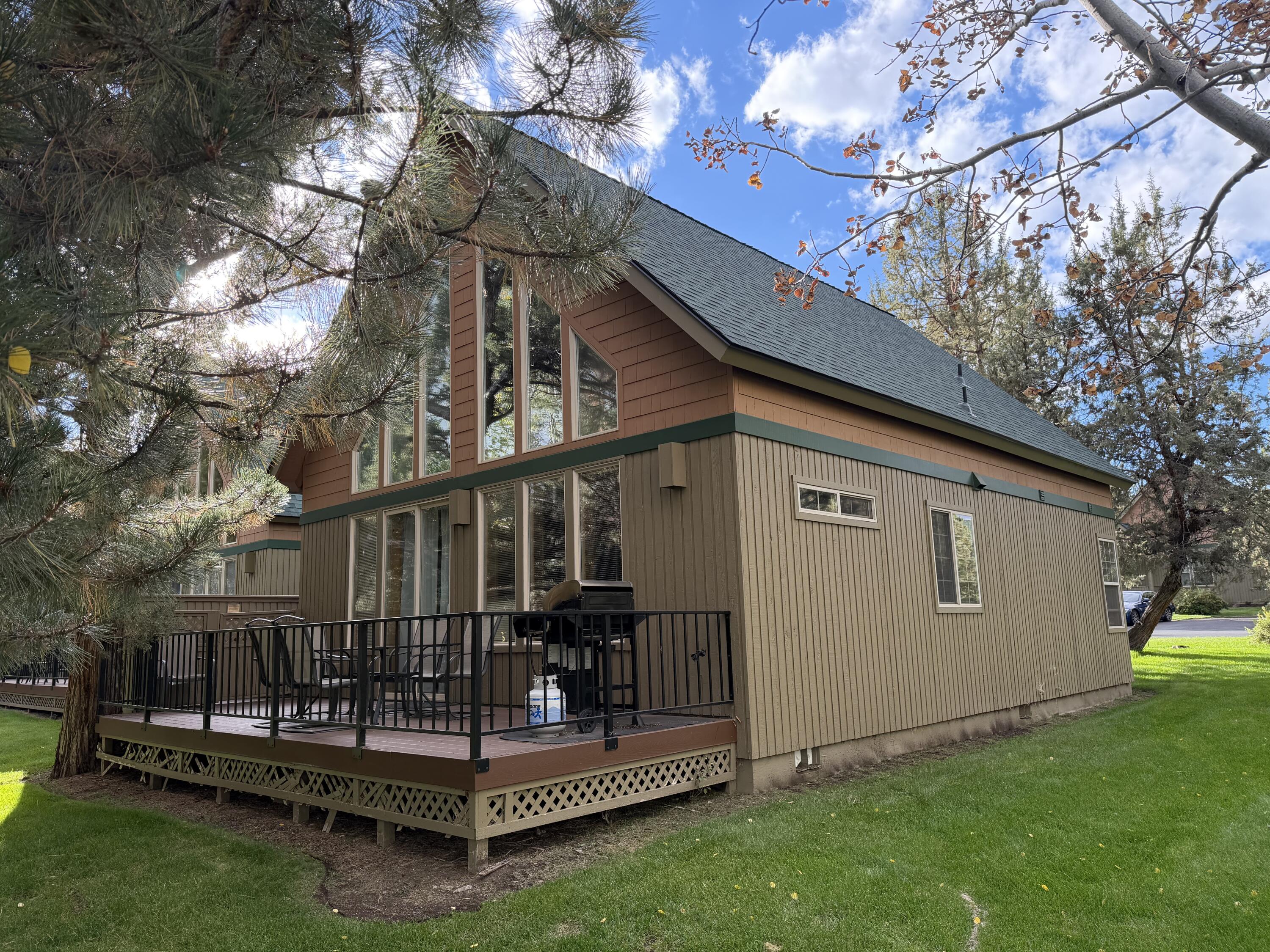 Eagle Crest - Residential