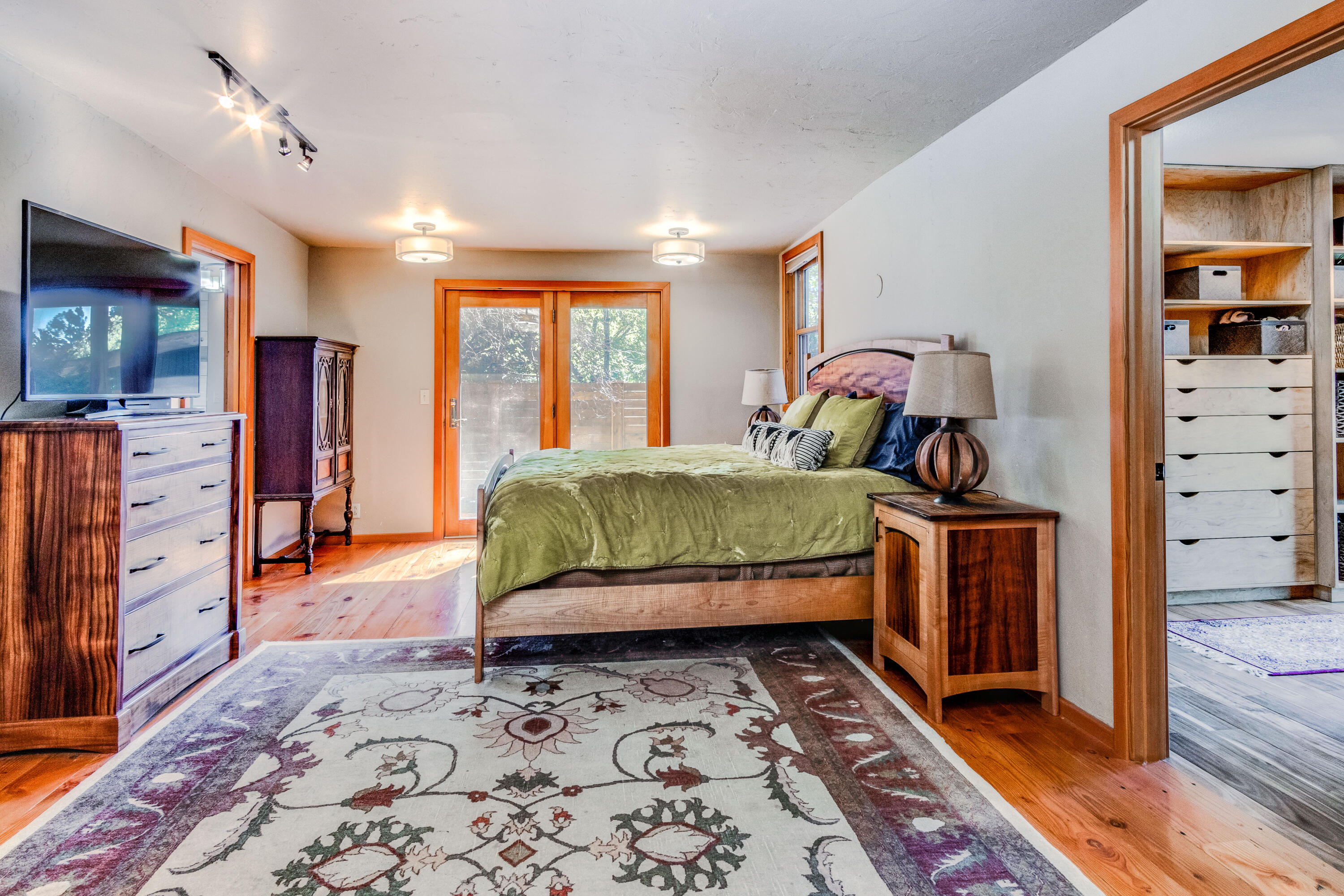 Glen Vista - Residential