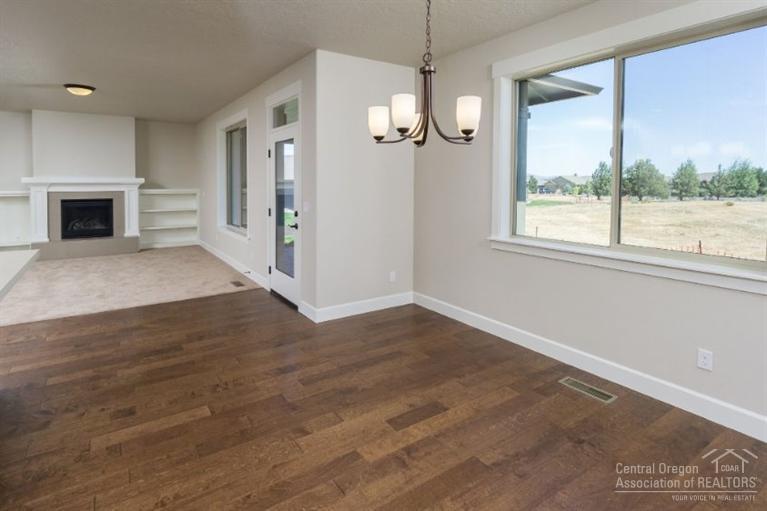 Eagle Crest - Residential