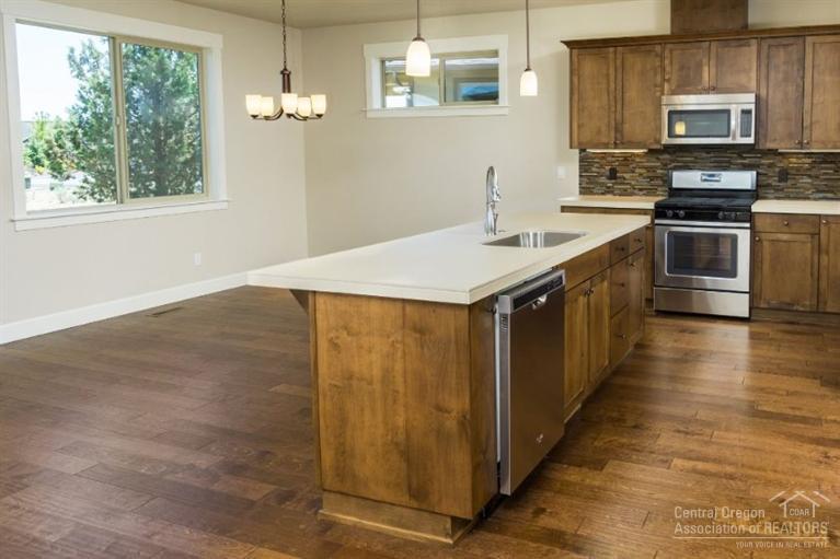 Eagle Crest - Residential