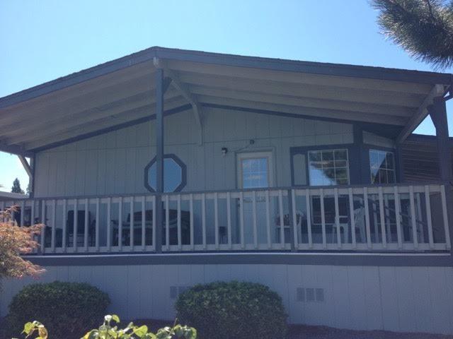 Rogue Lea Estates - Residential