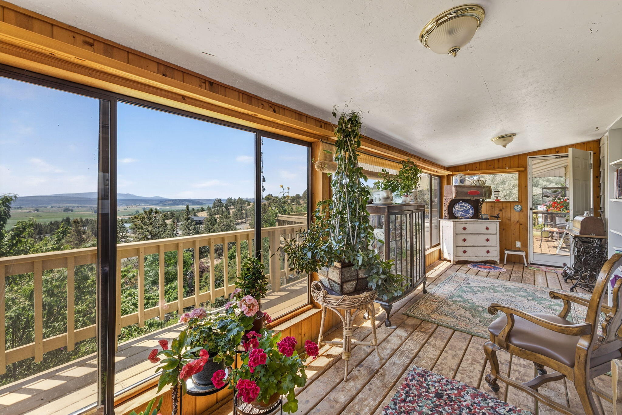 Golden Horseshoe - Residential