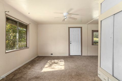 Tiny photo for 910 Reeves Creek Road, Selma, OR 97538 (MLS # 220223573)