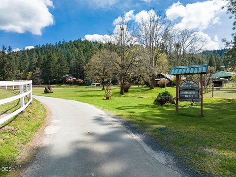 Tiny photo for 910 Reeves Creek Road, Selma, OR 97538 (MLS # 220223573)