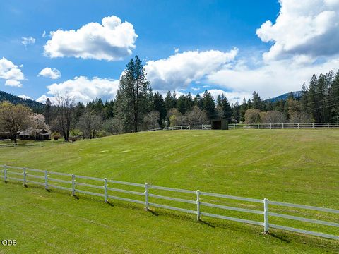 Tiny photo for 910 Reeves Creek Road, Selma, OR 97538 (MLS # 220223573)