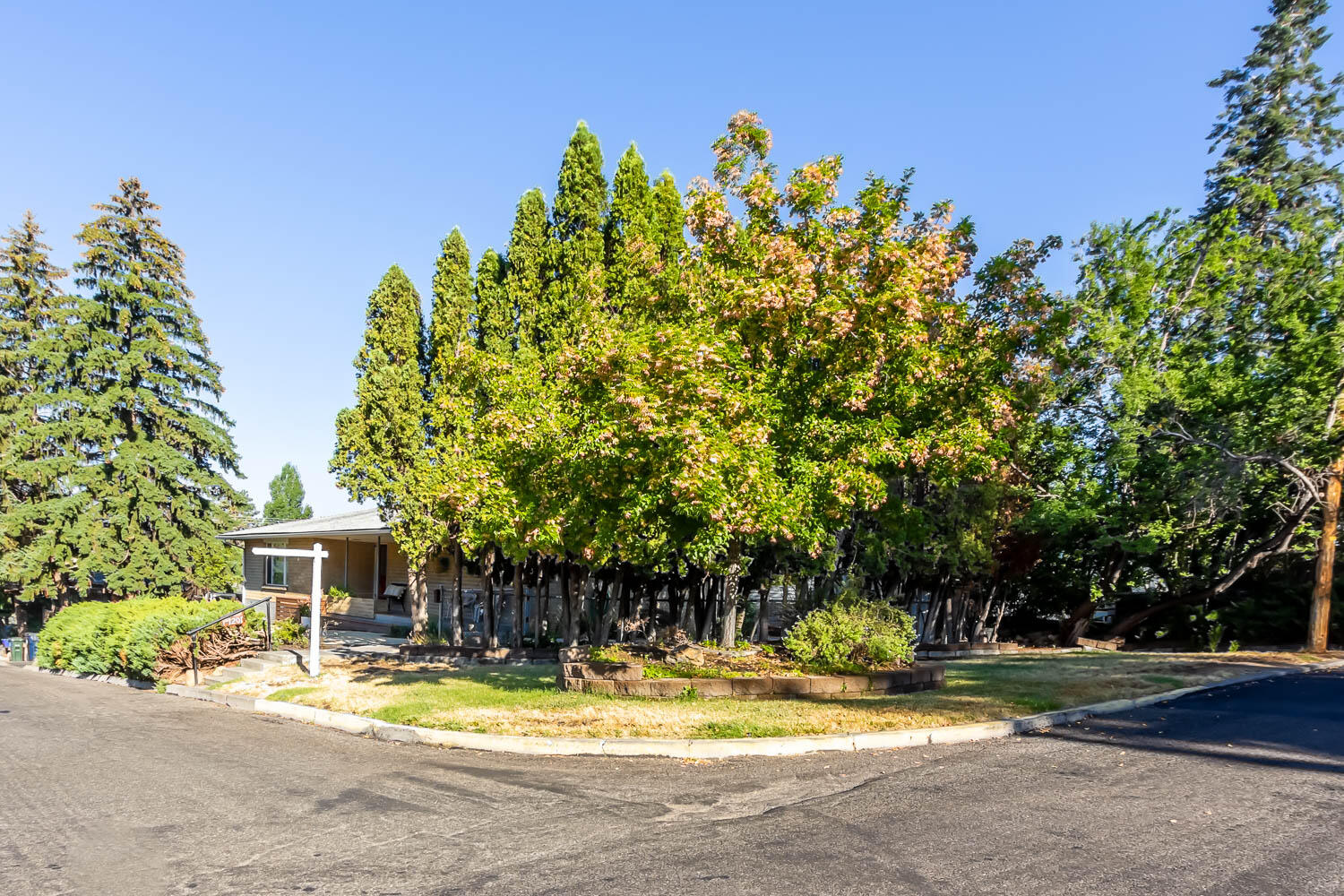 1st Addition Bend Pk - Residential