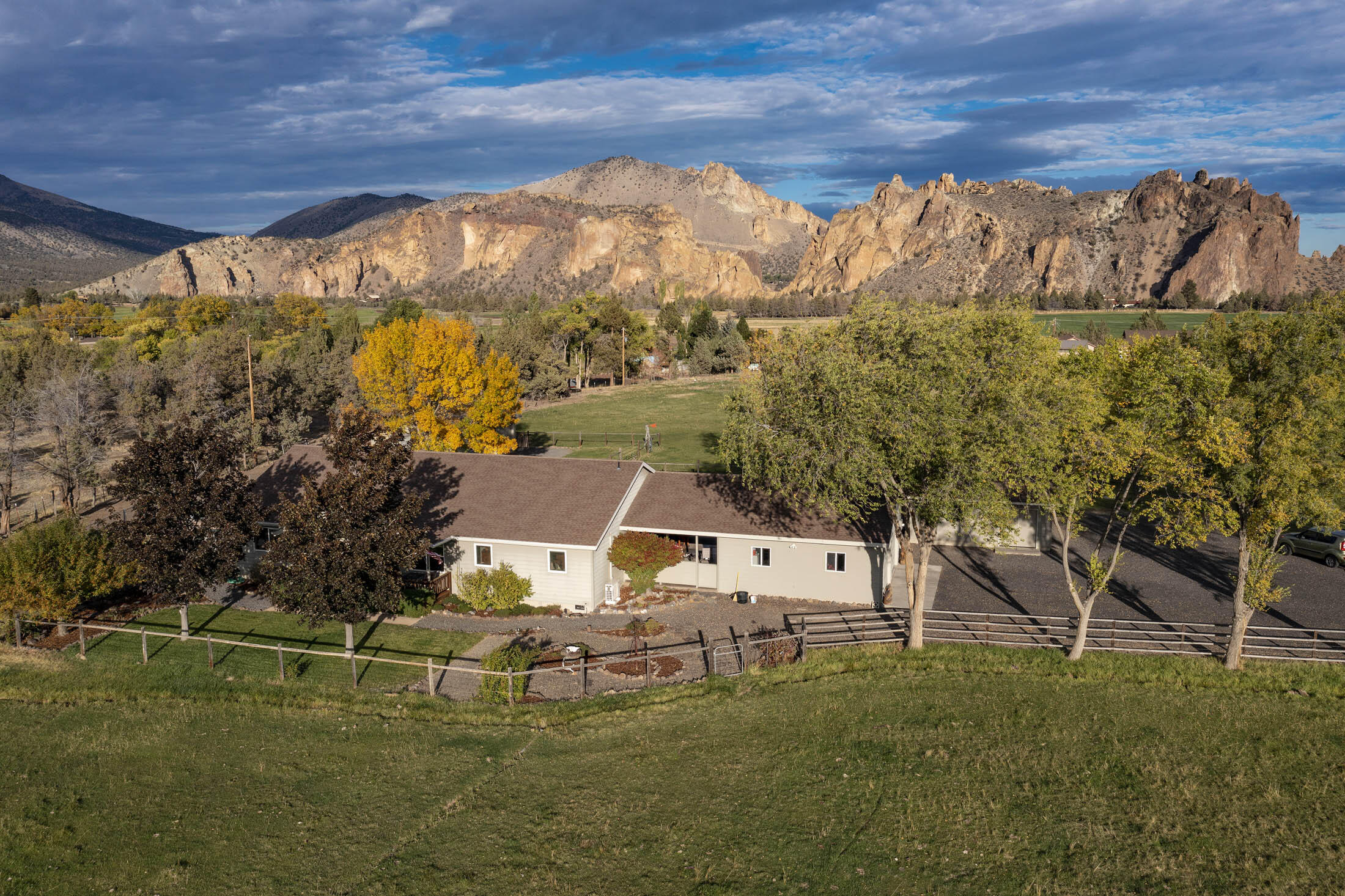 Harris Estate - Residential