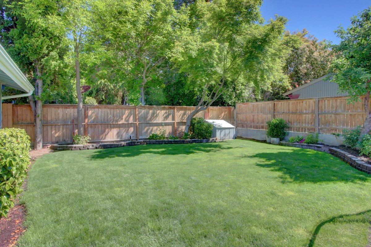 Country Club Meadows - Residential