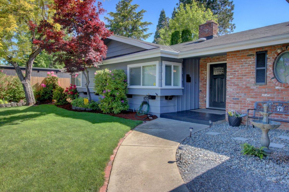 Country Club Meadows - Residential