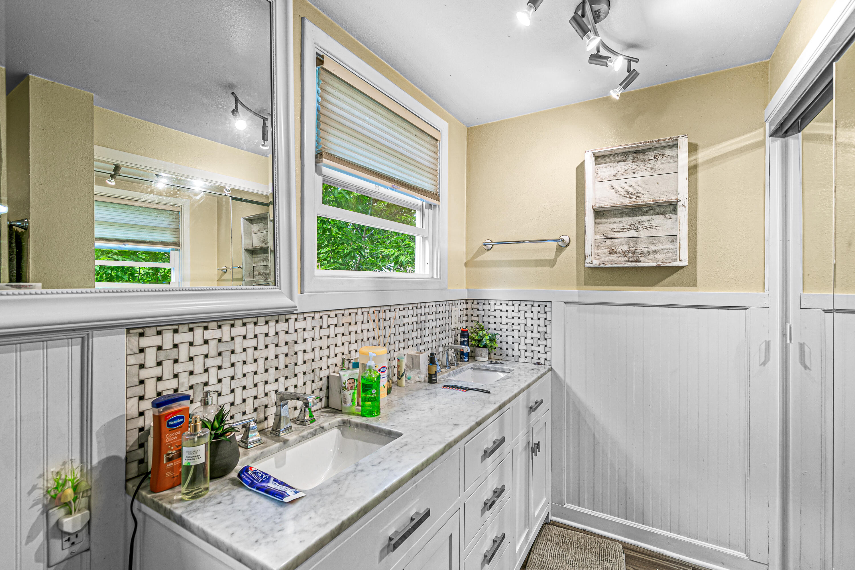 N/A - Residential Income