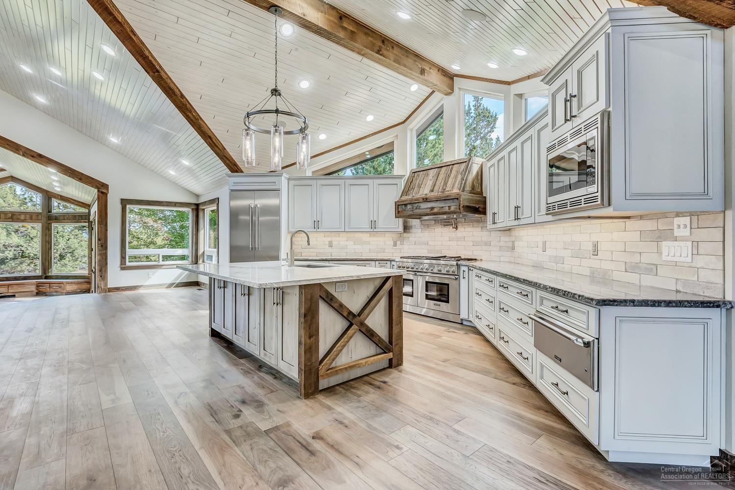 Eastmont Estates - Residential