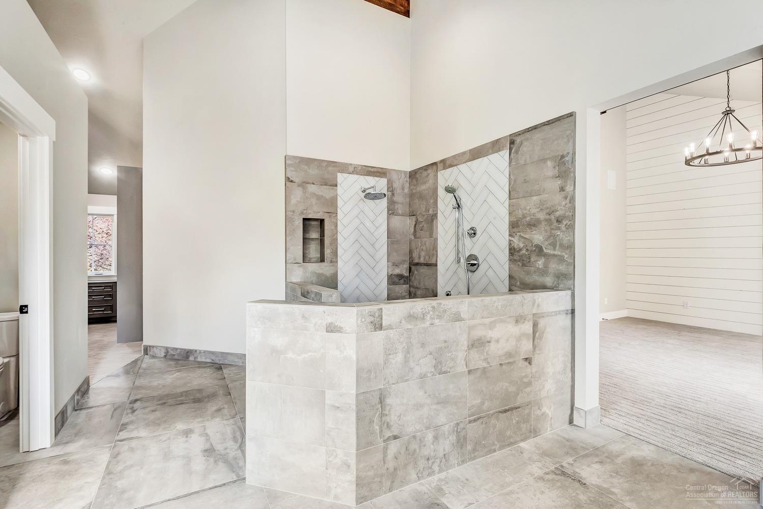 Eastmont Estates - Residential