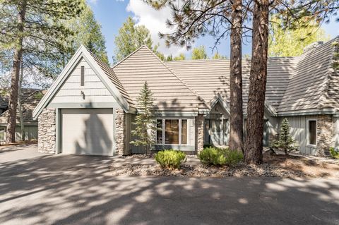 Tiny photo for 57086 Peppermill Circle #36-D, Sunriver, OR 97707 (MLS # 220219730)