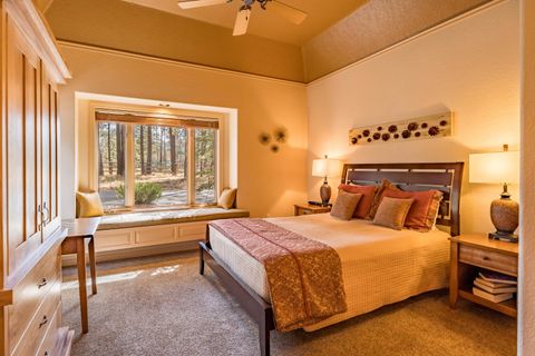 Tiny photo for 57086 Peppermill Circle #36-D, Sunriver, OR 97707 (MLS # 220219730)