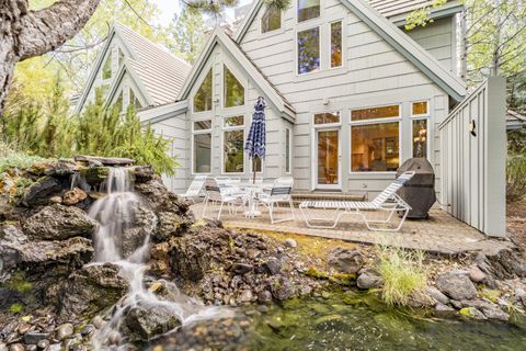 Tiny photo for 57086 Peppermill Circle #36-D, Sunriver, OR 97707 (MLS # 220219730)