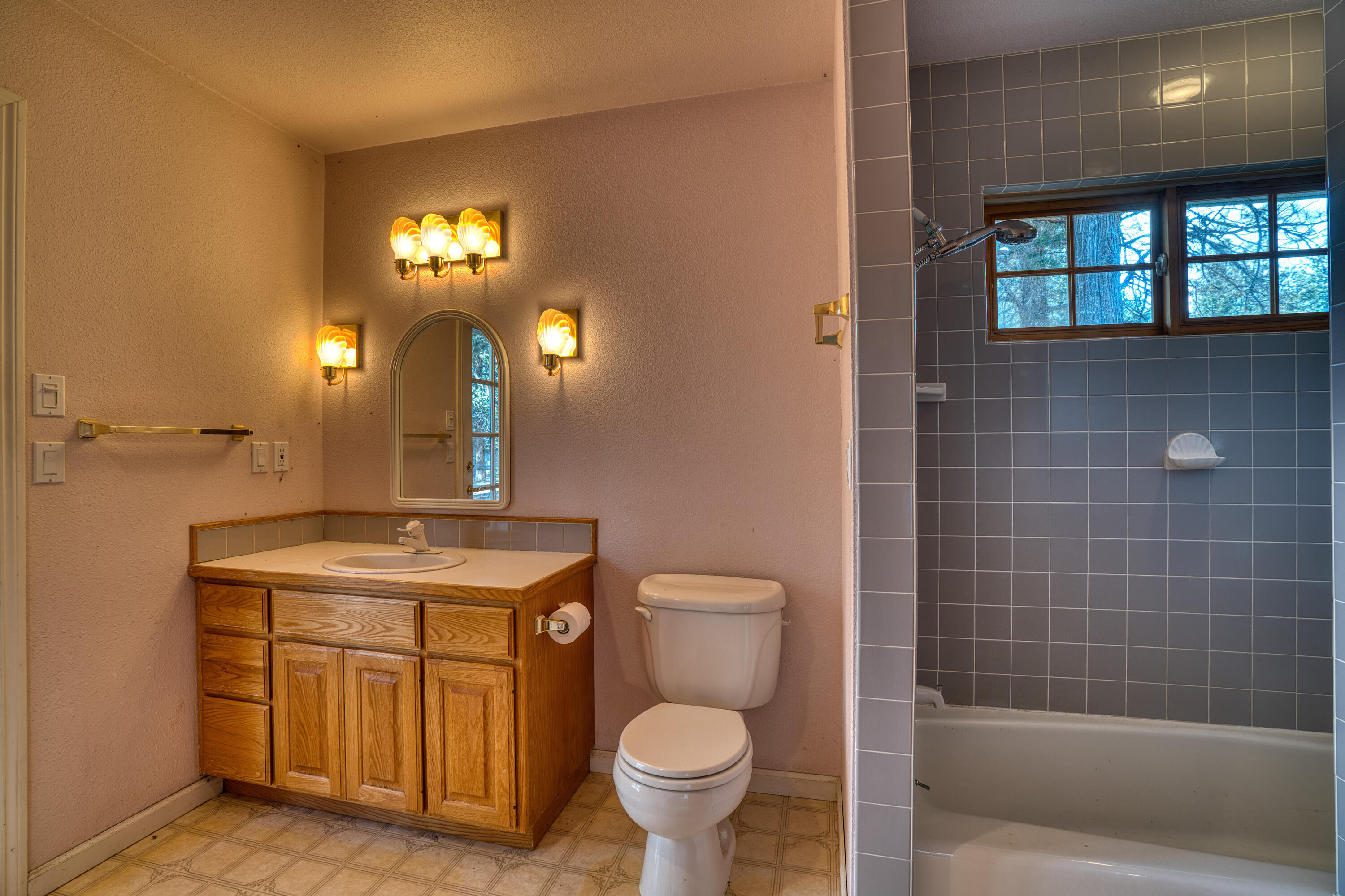 Saddleback West - Residential