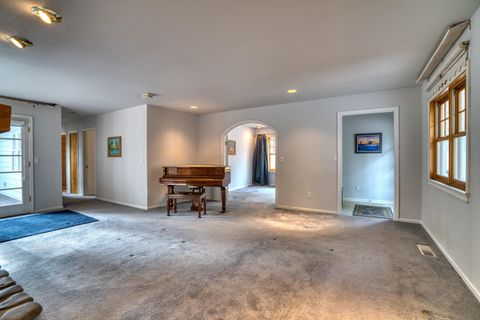 Tiny photo for 63510 Gold Spur Way, Bend, OR 97703 (MLS # 220211124)