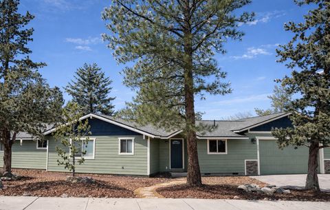 3487 SW Wickiup Avenue Redmond OR 97756