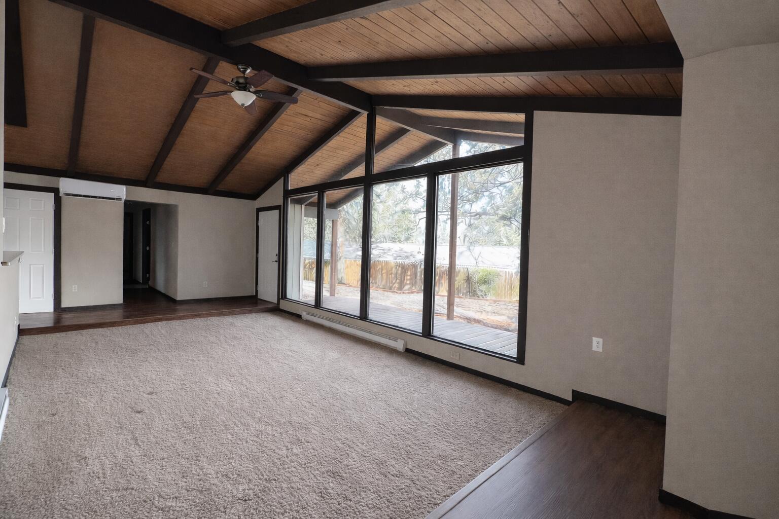 3487 SW Wickiup Avenue