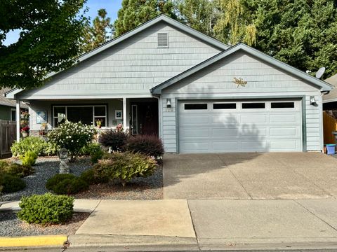 Tiny photo for 126 SW Vicki Lane, Grants Pass, OR 97526 (MLS # 220211957)