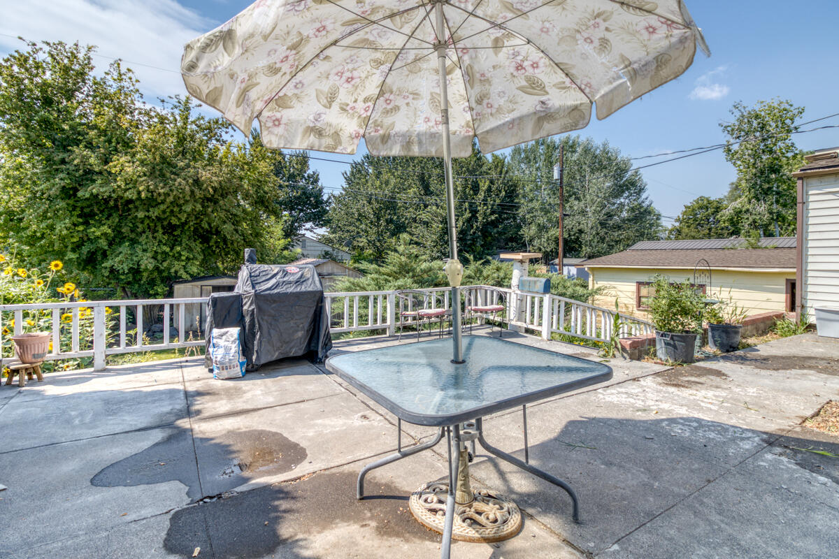 Oregon + Western - Residential