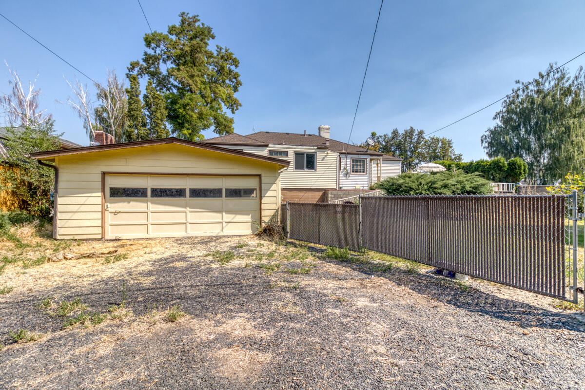 Oregon + Western - Residential