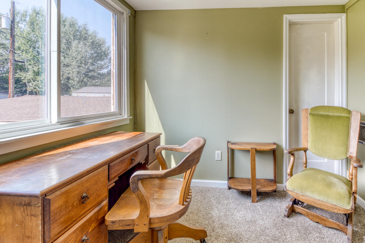 Oregon + Western - Residential