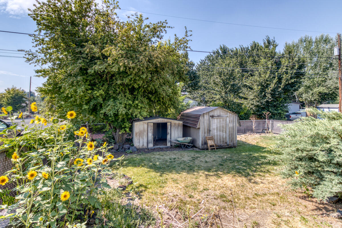 Oregon + Western - Residential