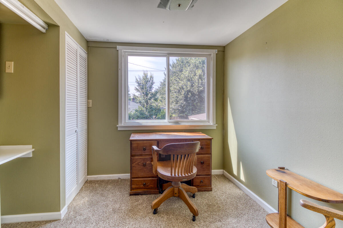 Oregon + Western - Residential